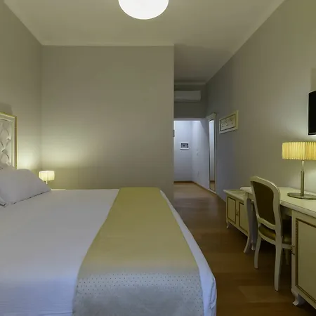 Gravina Frattina Nocleg ze śniadaniem 4*