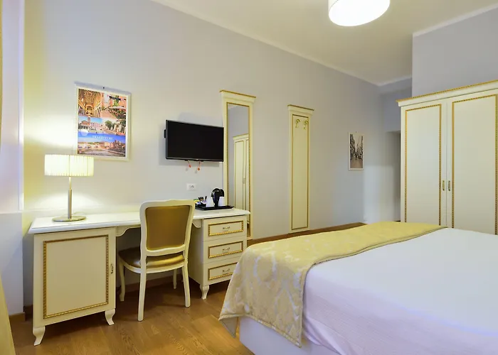 Gravina Frattina 4* Roma